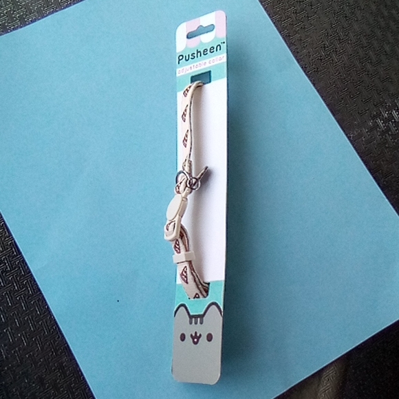 Pusheen adjustable pizza collar for pet NWT - Picture 2 of 10